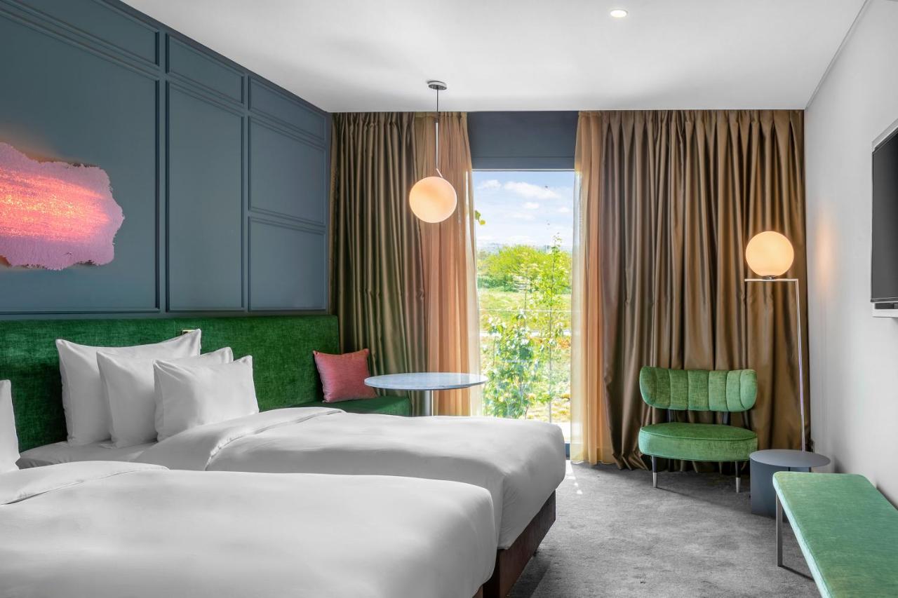 Tsinandali Estate, A Radisson Collection Hotel Eksteriør bilde A room at the hotel